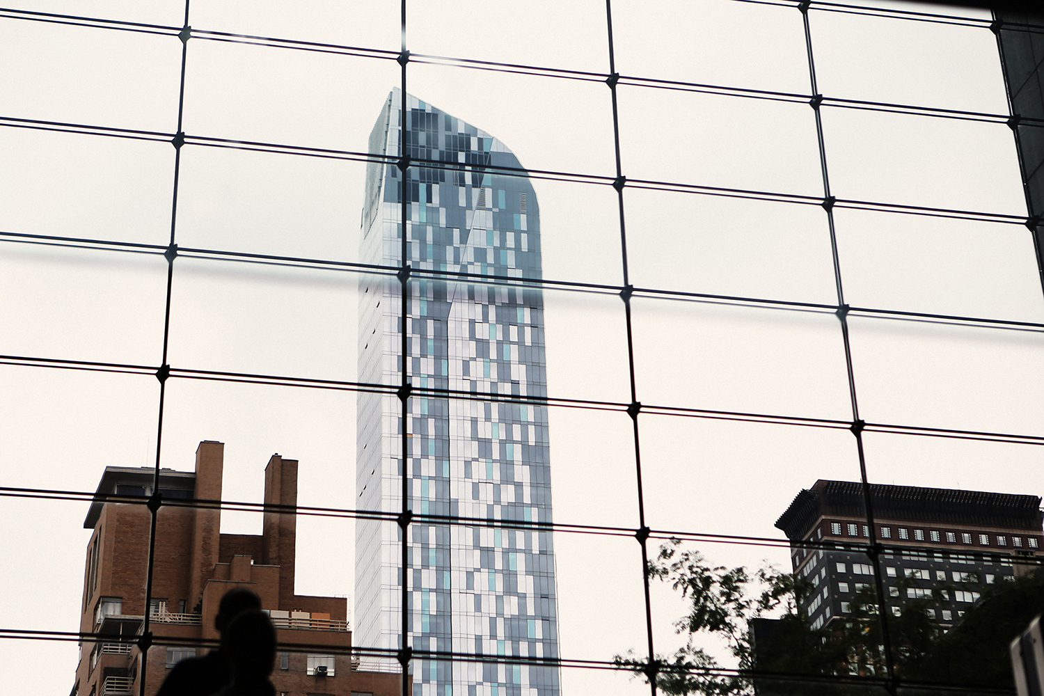 <span style="font-weight: bold;">Edificios de Oficinas</span> <br>